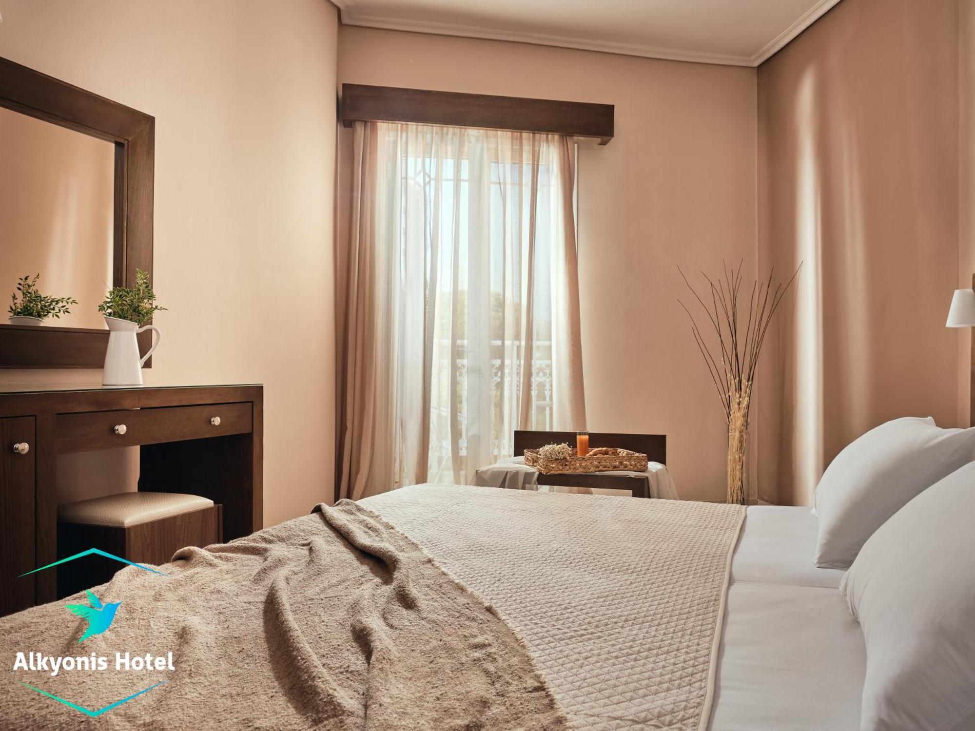 Alkyonis Hotel Лаганас Екстериор снимка