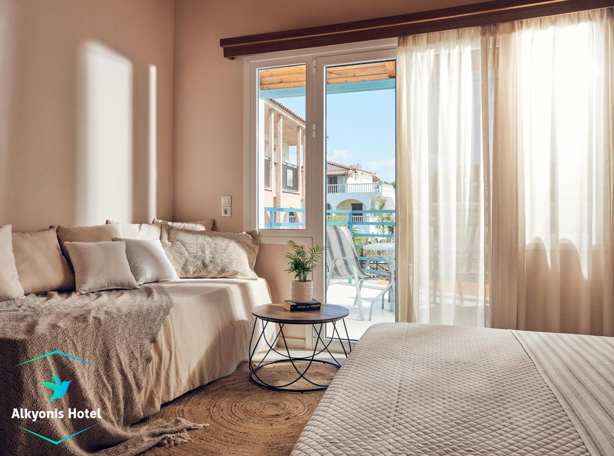 Alkyonis Hotel Лаганас Екстериор снимка